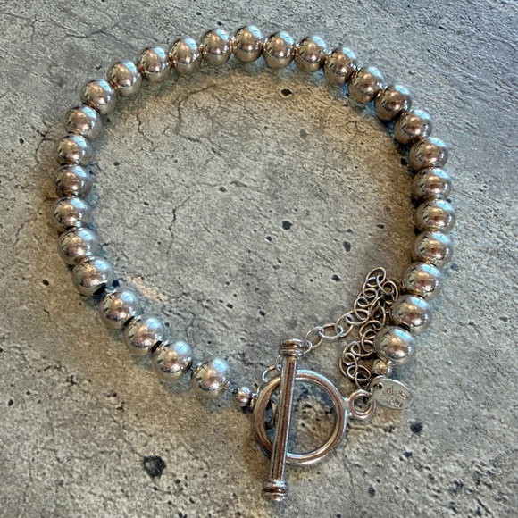 Silpada Silver Beaded Bracelet with Toggle Clasp - Picture 7 of 16